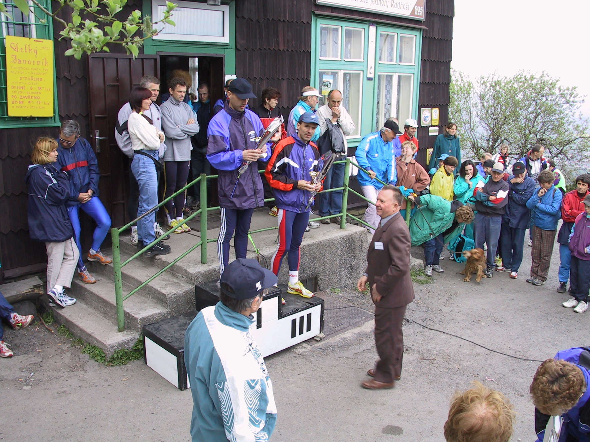 Javornik 067 20010512.JPG